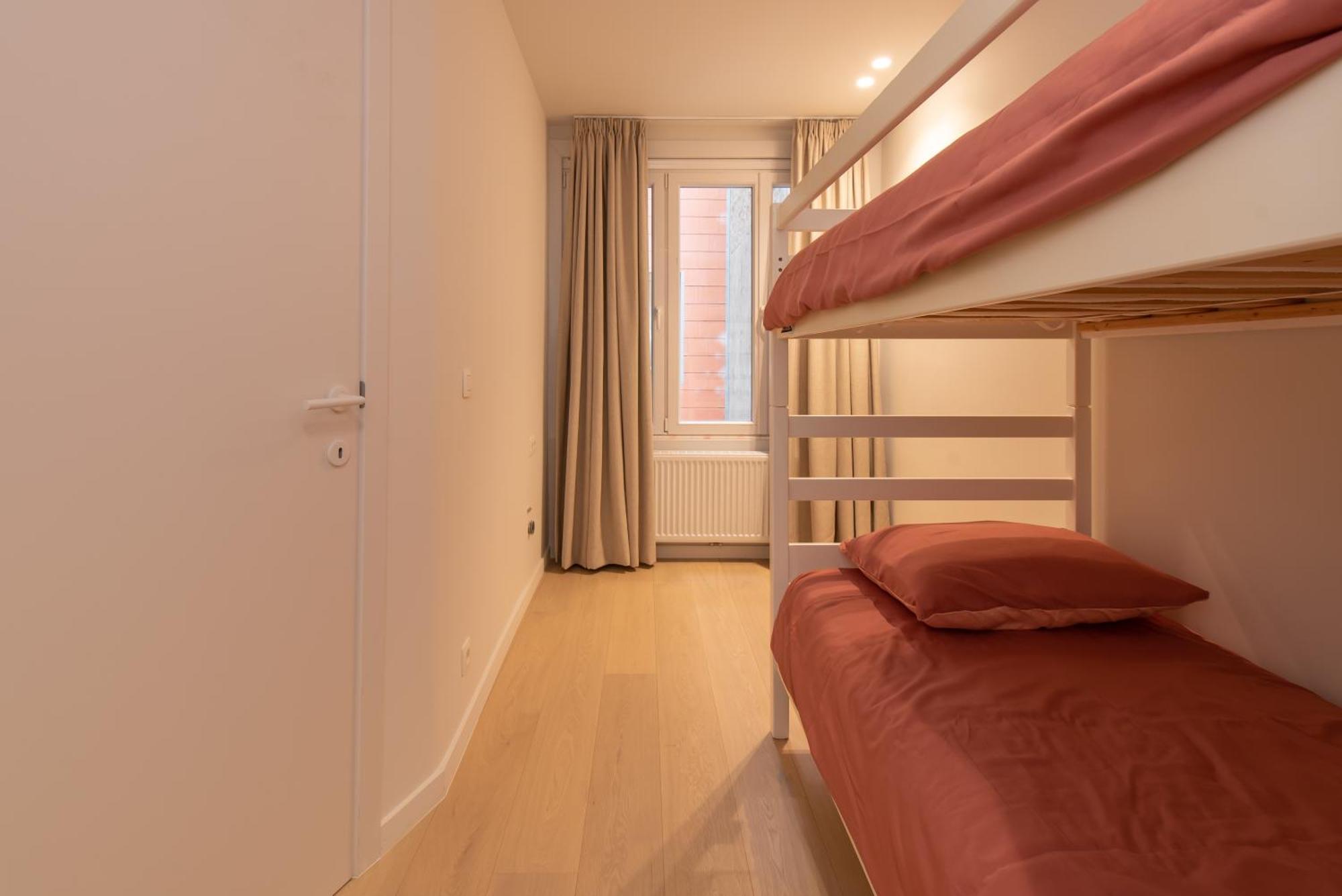Deluxe 4 With Casino View At The And Free Parking Apartment *